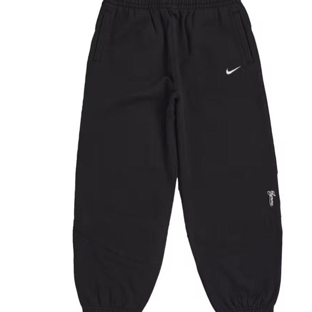 Nike x Supreme New York Air Max Swoosh Sweatpants SS25 Black White M NWT NEW
